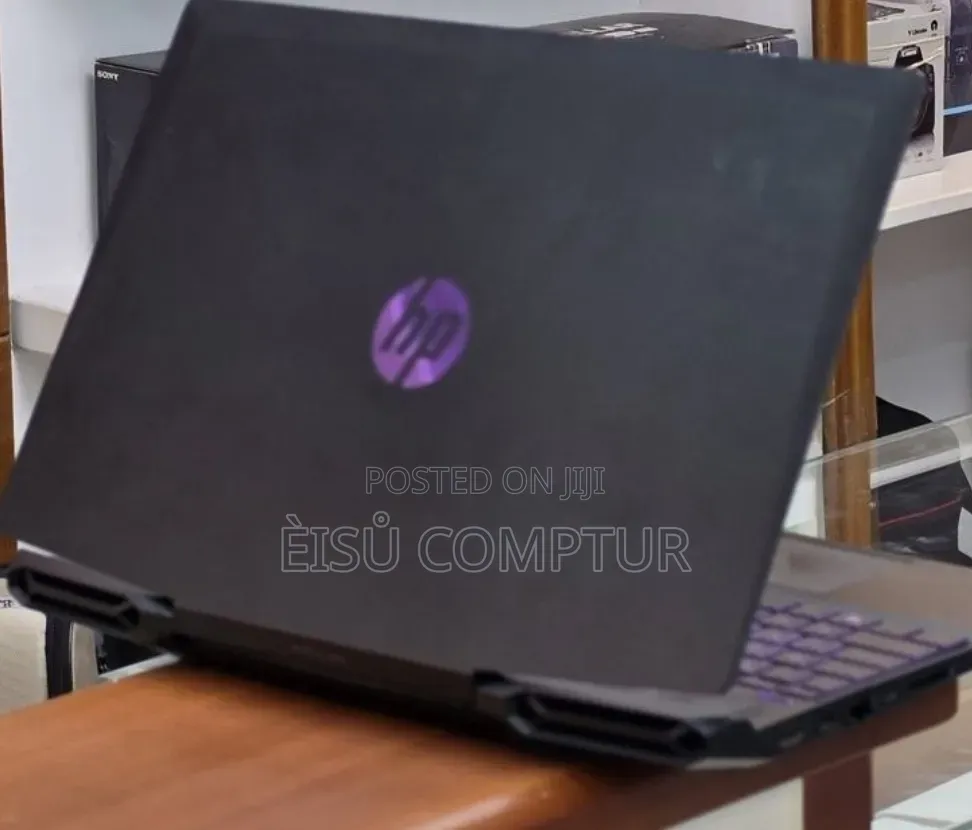 New Laptop HP Pavilion 15 16GB Intel Core i7 SSD 512GB
