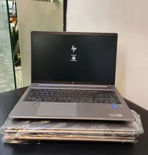 New Laptop HP 16GB Intel Core i7 SSD 512GB