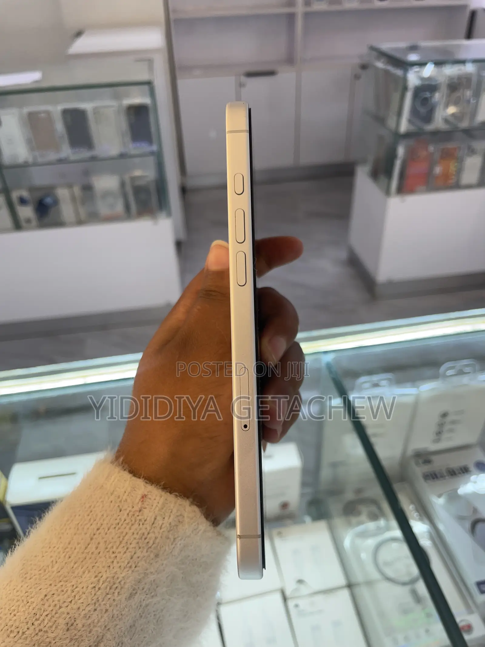 Apple iPhone 16 Plus 128 GB White