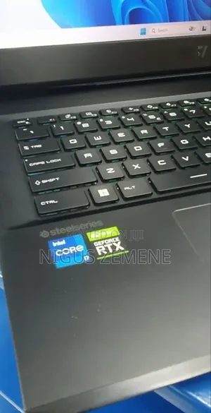 New Laptop MSI GP75 Leopard 16GB Intel Core i7 SSD 512GB
