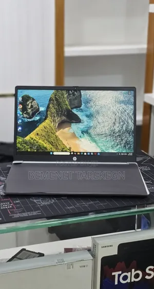 Laptop HP Stream Notebook 8GB AMD Ryzen 5 SSD 512GB