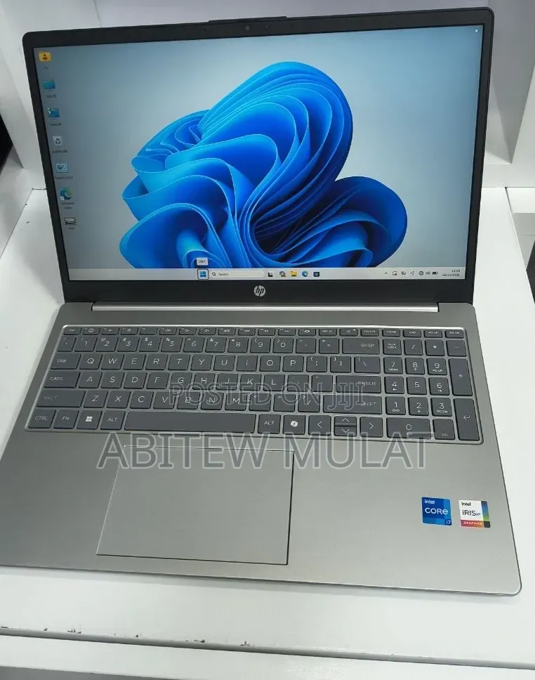 New Laptop HP Stream Notebook 16GB Intel Core i7 SSD 512GB
