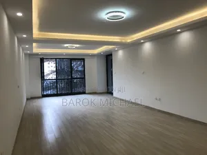 3bdrm Apartment in Century, Kirkos for rent