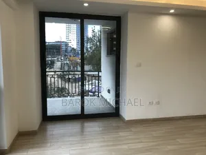 3bdrm Apartment in Century, Kirkos for rent