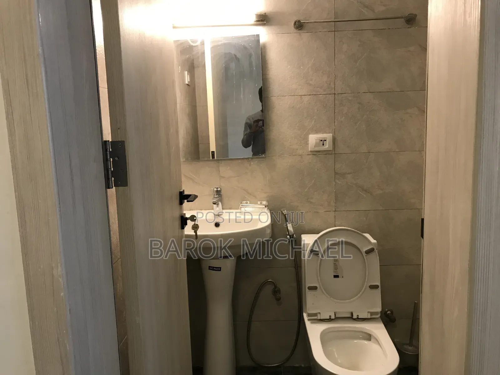 3bdrm Apartment in Century, Kirkos for rent