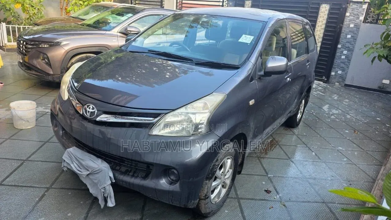 Toyota Avanza 2014 Gray