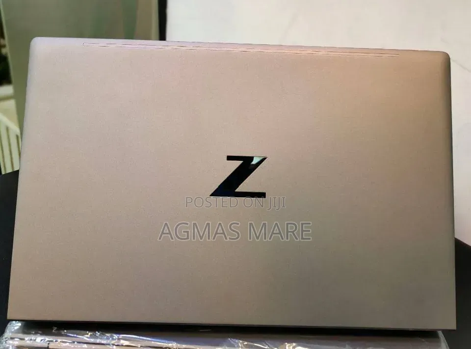 New Laptop HP ZBook Fury 15 G8 16GB Intel Core i7 SSD 512GB