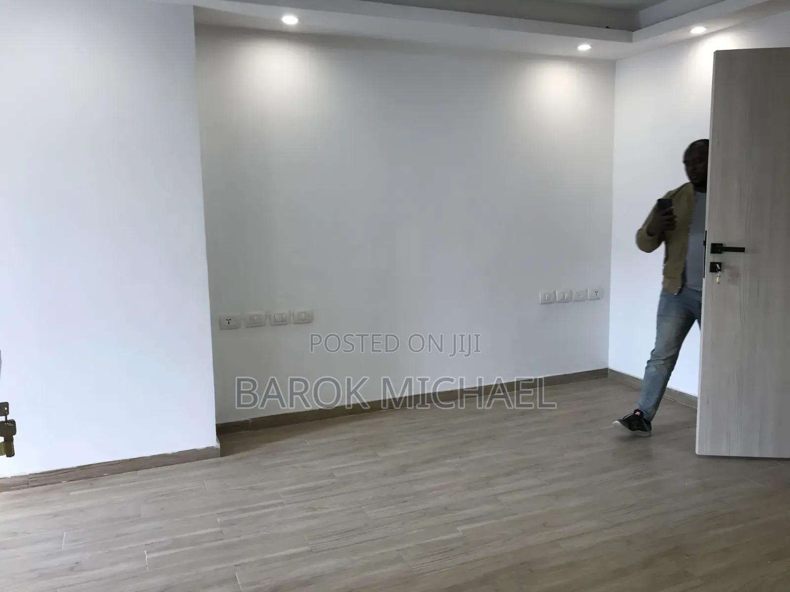 2bdrm Apartment in Century, Kirkos for rent