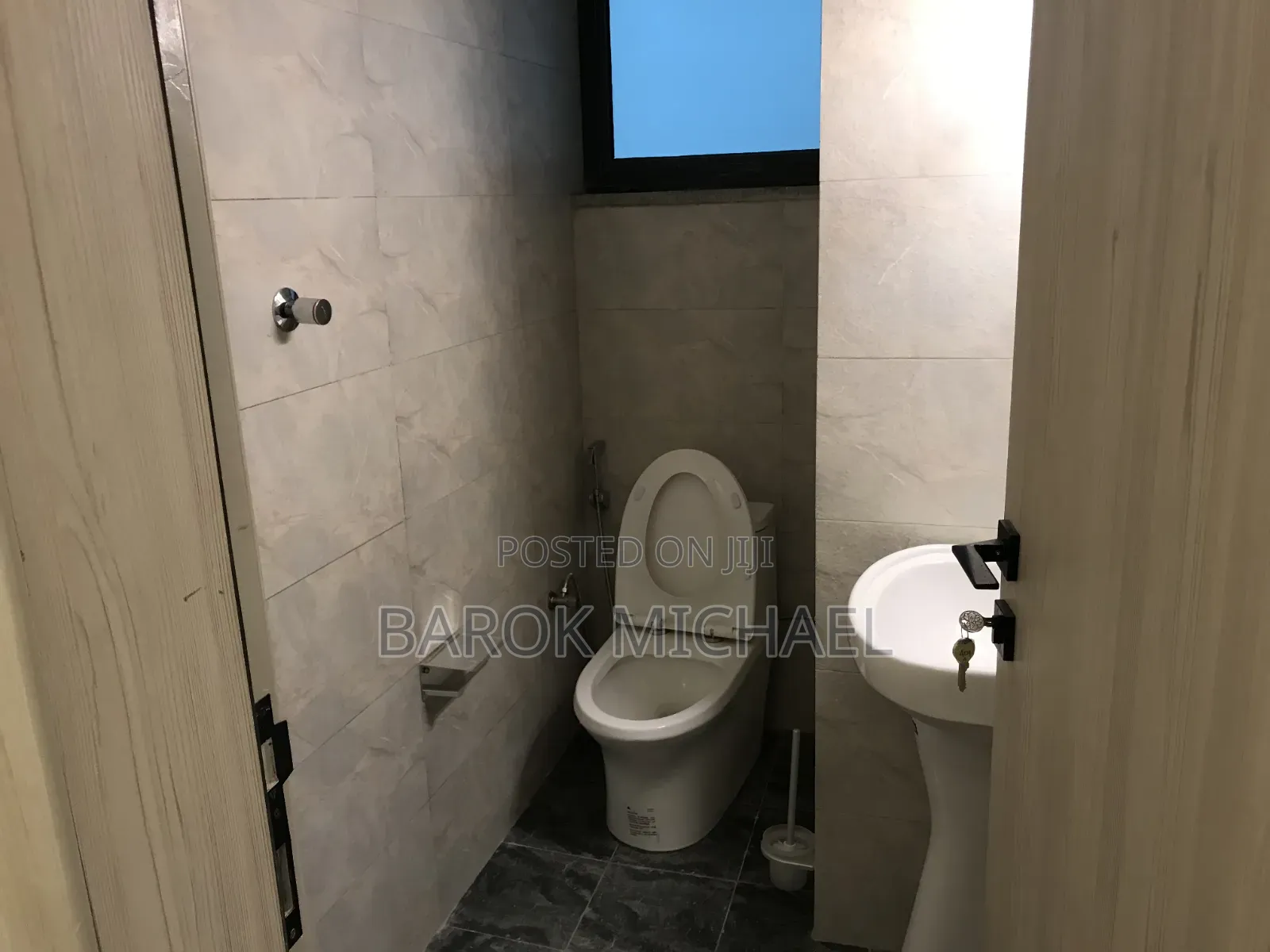 2bdrm Apartment in Century, Kirkos for rent