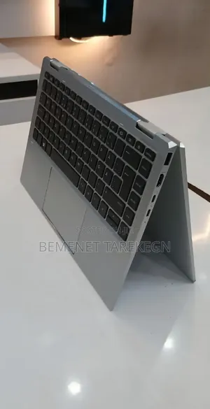 Laptop HP EliteBook 1040 G8 16GB Intel Core i5 SSD 512GB