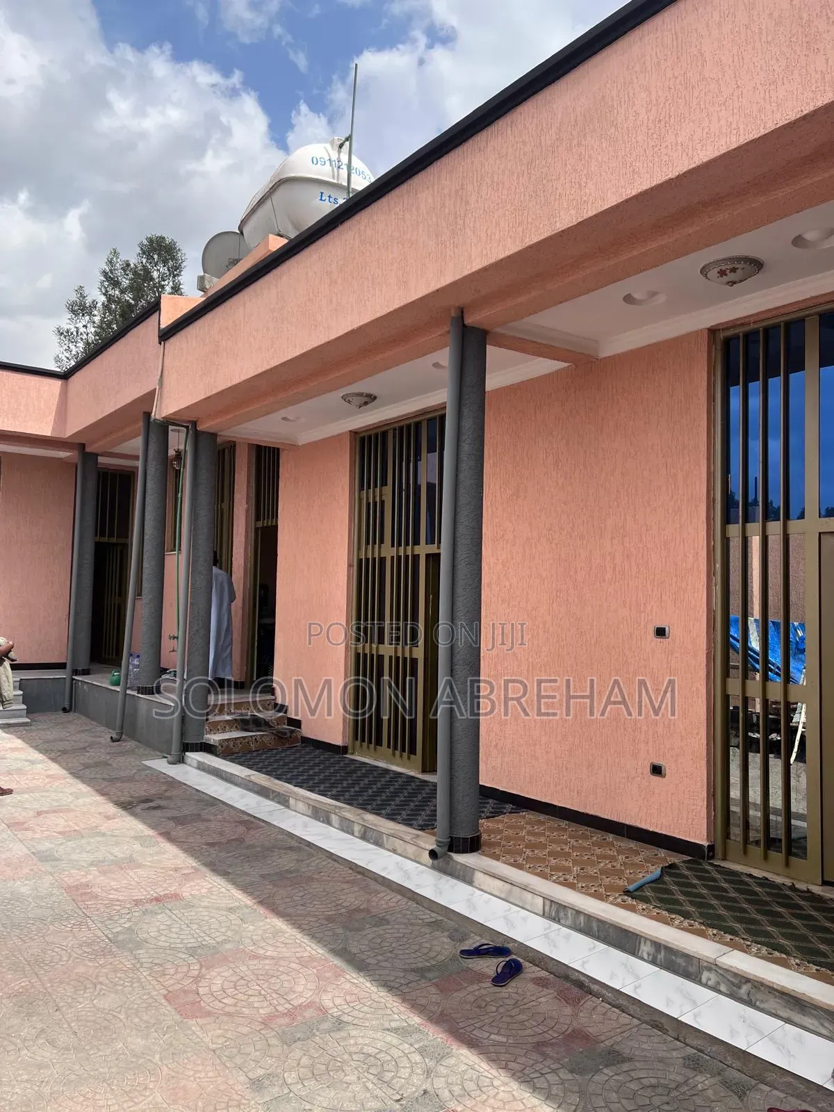 4bdrm House in Oromia-Finfinne for sale