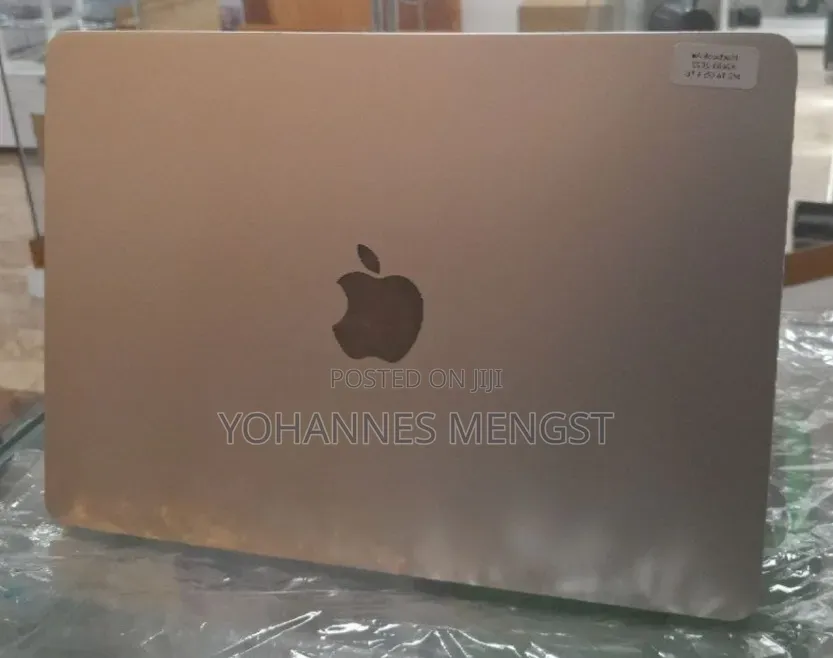 New Laptop Apple MacBook Air 2022 M2 16GB Apple M2 SSD 1T