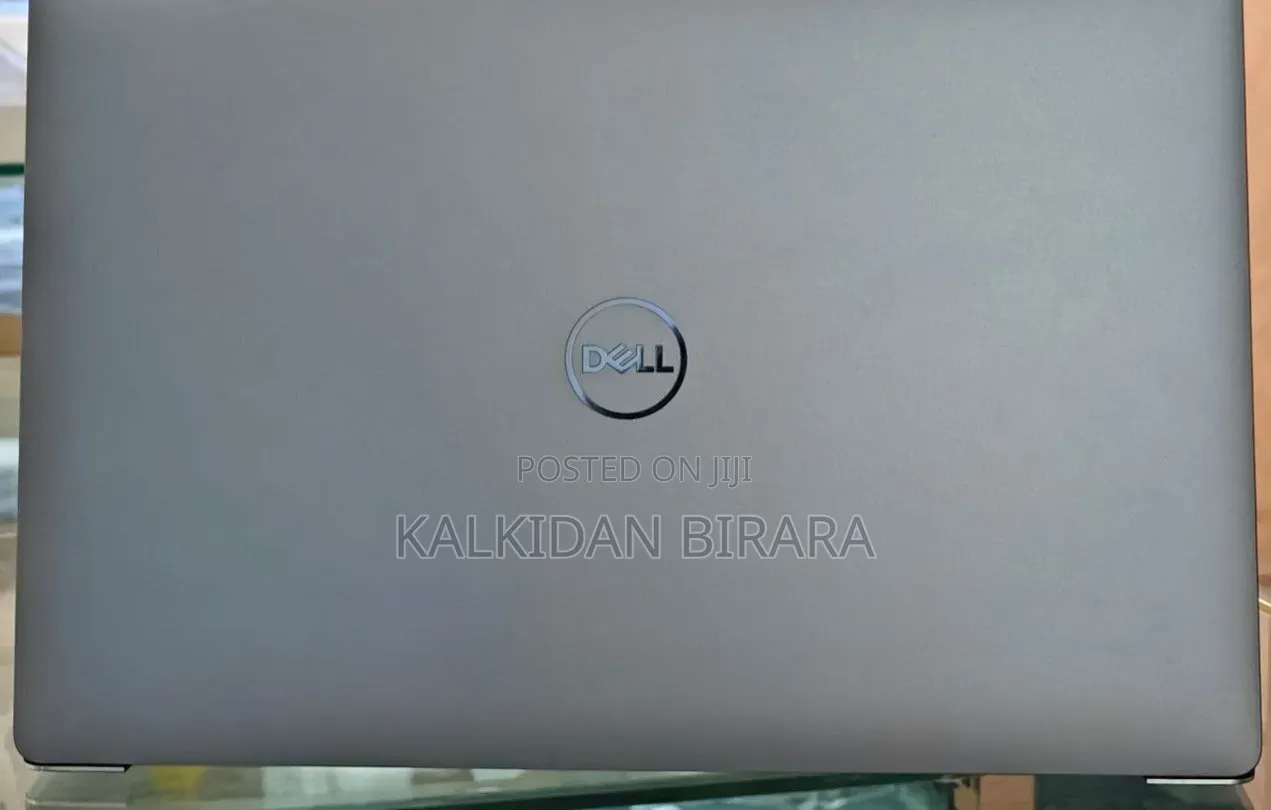 New Laptop Dell Precision 5540 16GB Intel Core i7 SSD 512GB