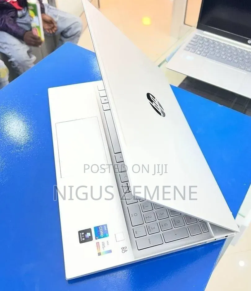 New Laptop HP Pavilion 15 16GB Intel Core i7 SSD 1T