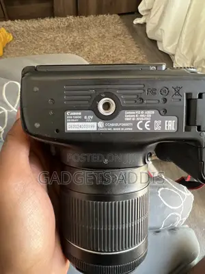 CANON EOS70D Almost Brand New