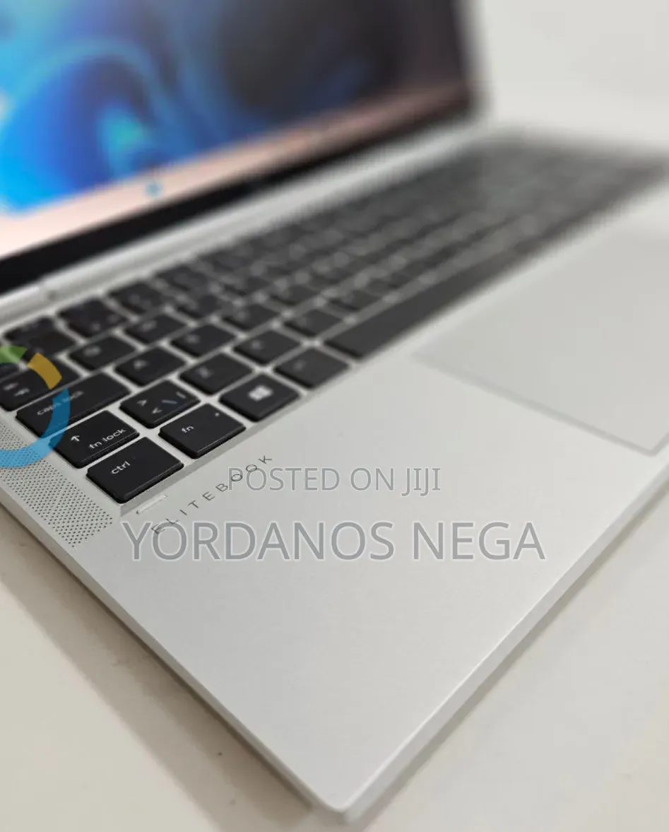 New Laptop HP EliteBook x360 1030 G8 16GB Intel Core i7 SSD 512GB
