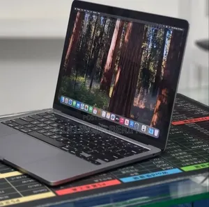 New Laptop Apple MacBook Pro 2021 M1 16GB Apple M1 SSD 1T
