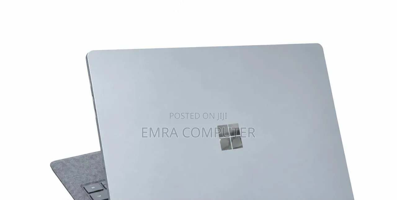New Laptop Microsoft Surface 8GB AMD Ryzen 5 SSD 256GB