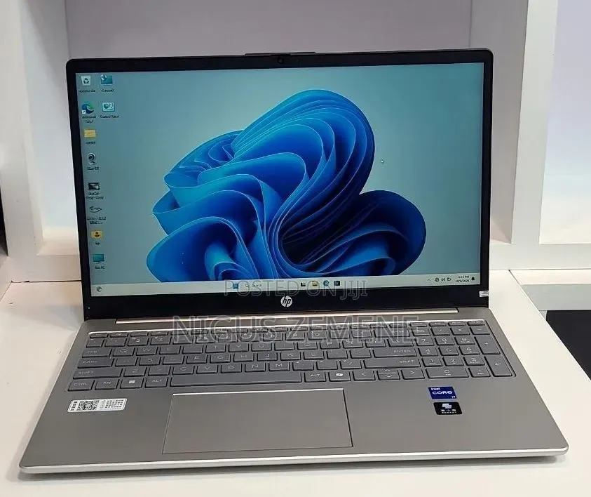 New Laptop HP Stream Notebook 16GB Intel Core i7 SSD 1T