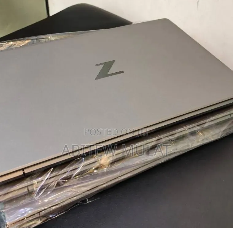 New Laptop HP ZBook 15 16GB Intel Core i7 SSD 512GB