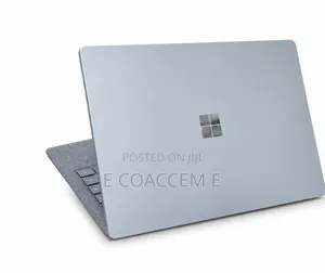 New Laptop Microsoft Surface 8GB AMD Ryzen 5 SSD 256GB