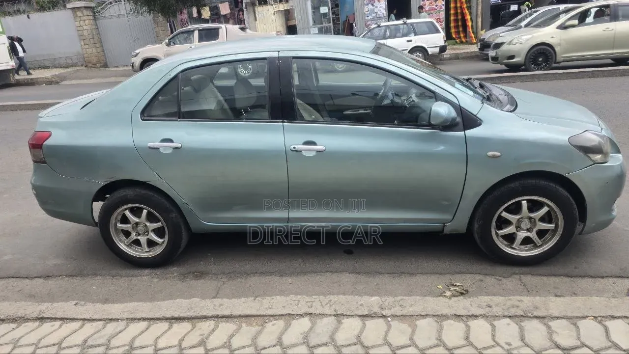 Toyota Yaris 2008 Silver