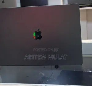 New Laptop Apple MacBook Pro 2024 M4 Max 48GB Apple M4 Max SSD 2T