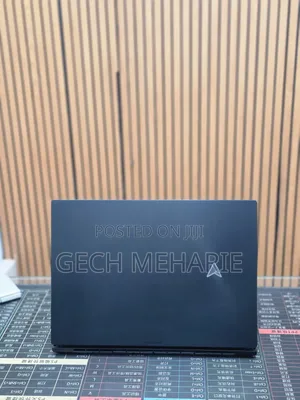 New Laptop Asus Zenbook 15 OLED 32GB Intel Core i9 SSD 1T