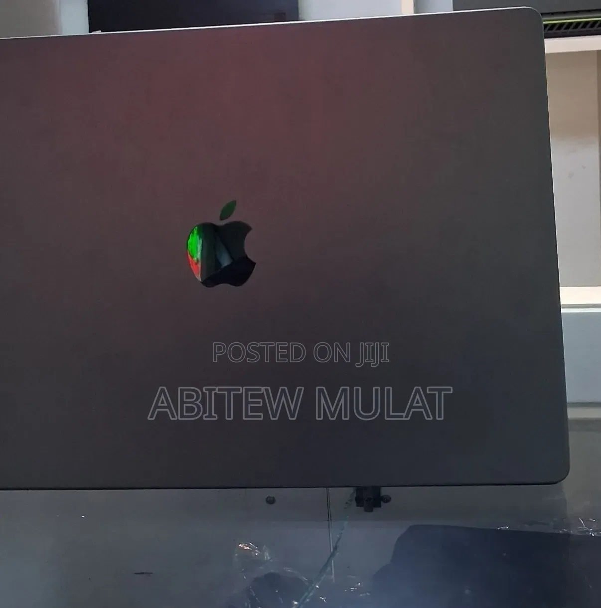 New Laptop Apple MacBook Pro 2024 M4 Max 48GB Apple M4 Max SSD 2T