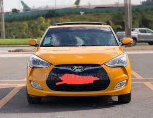 Hyundai Veloster 2014 Yellow