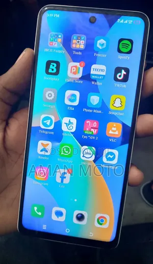 New Tecno Spark 20 128 GB White