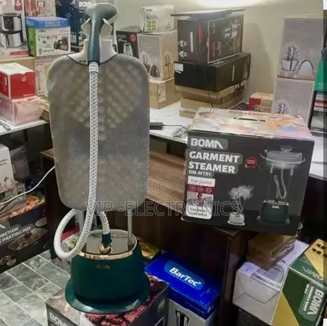 BOMN Garment Steamer – Dark Green & Gold Portable Clothes Steamer