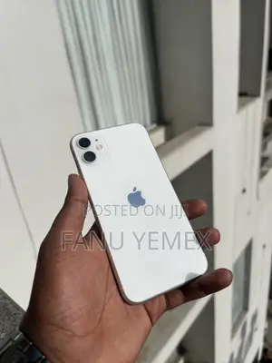 Apple iPhone 11 64 GB White