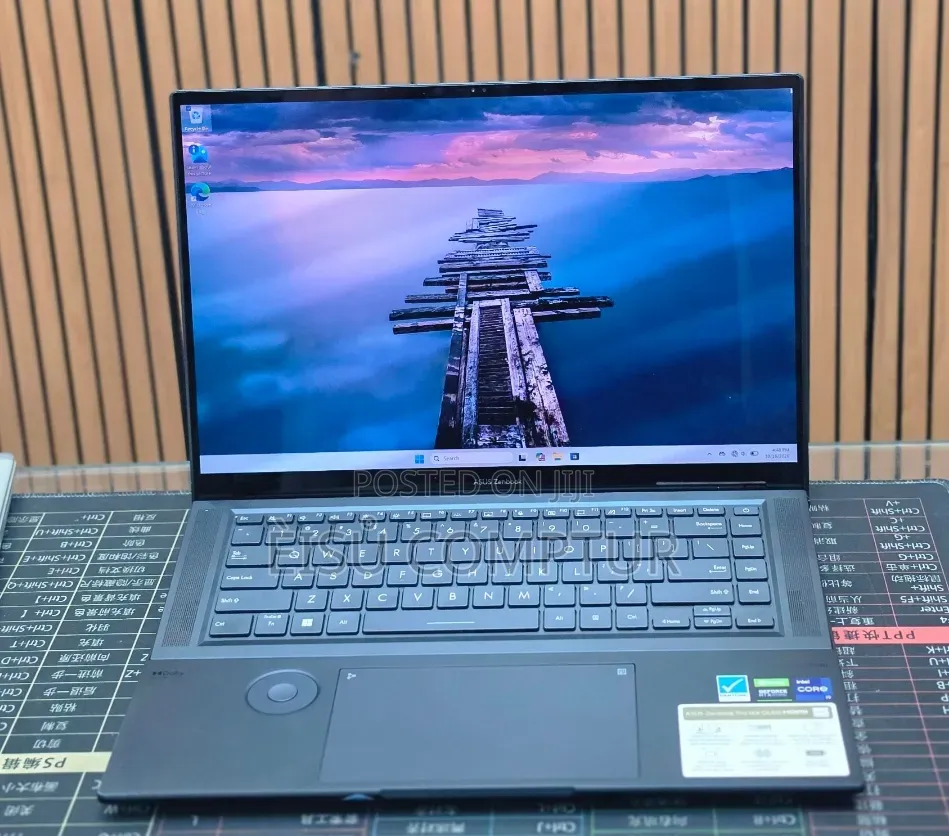 New Laptop Asus ZenBook UX303UA 32GB Intel Core i9 SSD 1T