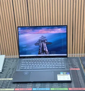 New Laptop Asus 32GB Intel Core i9 SSD 1T