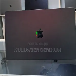 New Laptop Apple MacBook Pro 2024 M4 Max 48GB Apple M4 Max SSD 2T