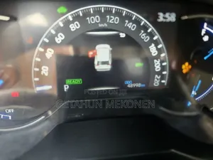 Toyota RAV4 2023 White
