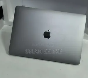 New Laptop Apple MacBook Pro 2020 M1 8GB Apple M1 Pro SSD 256GB