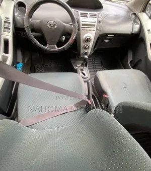 Toyota Yaris 2007 Silver