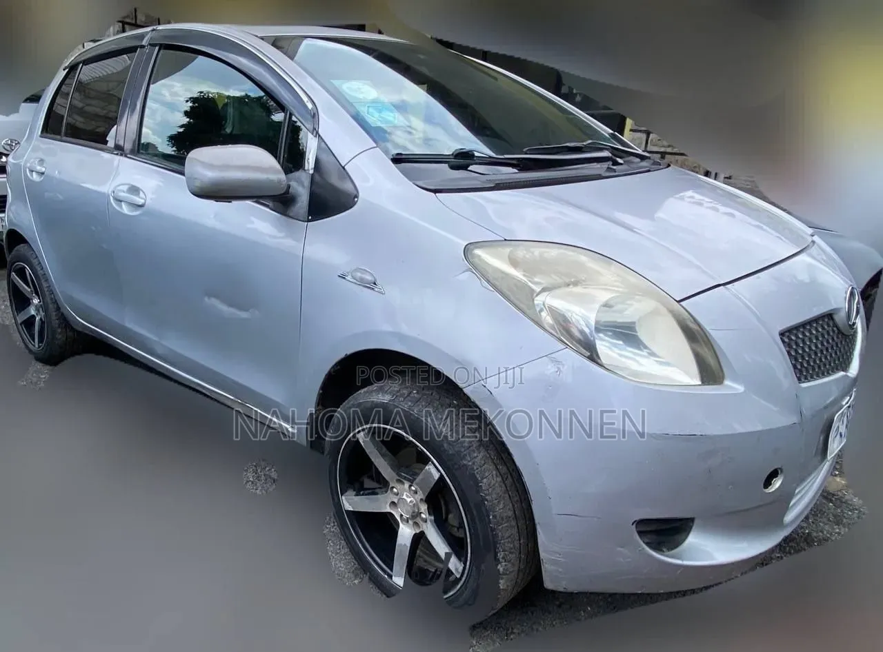 Toyota Yaris 2007 Silver