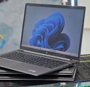New Laptop HP ZBook 15 16GB Intel Core i5 SSD 512GB