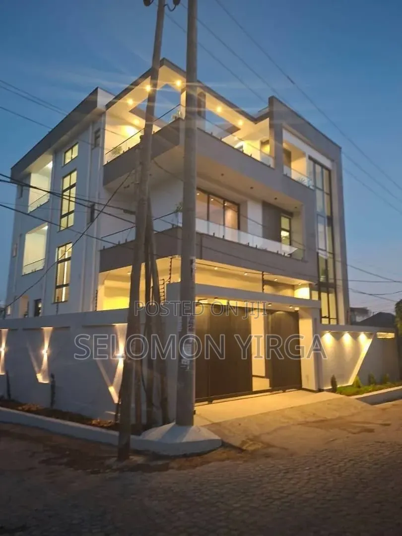 10bdrm House in Adis Ababa, Akaky Kaliti for sale