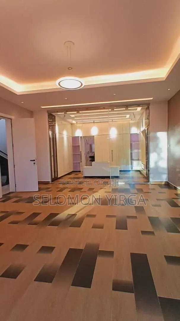 10bdrm House in Adis Ababa, Akaky Kaliti for sale