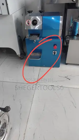 Sugarcane Juicer Machine