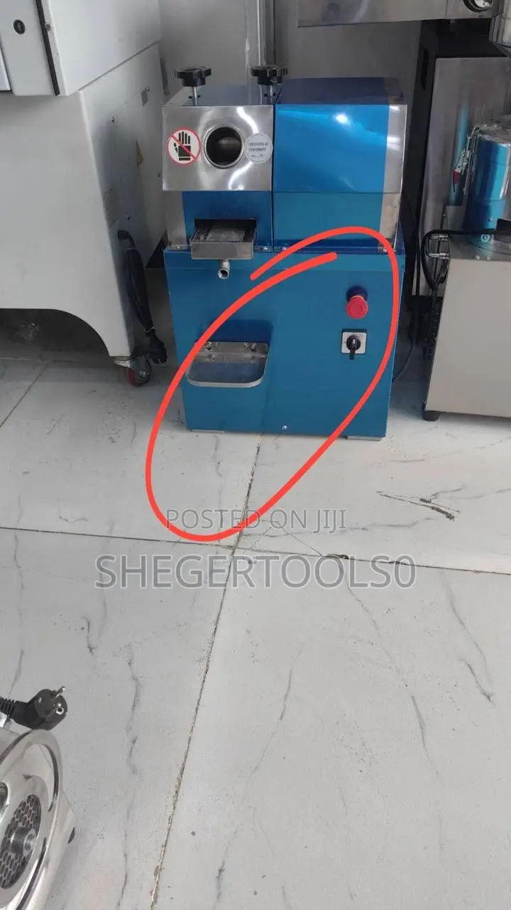 Sugarcane Juicer Machine