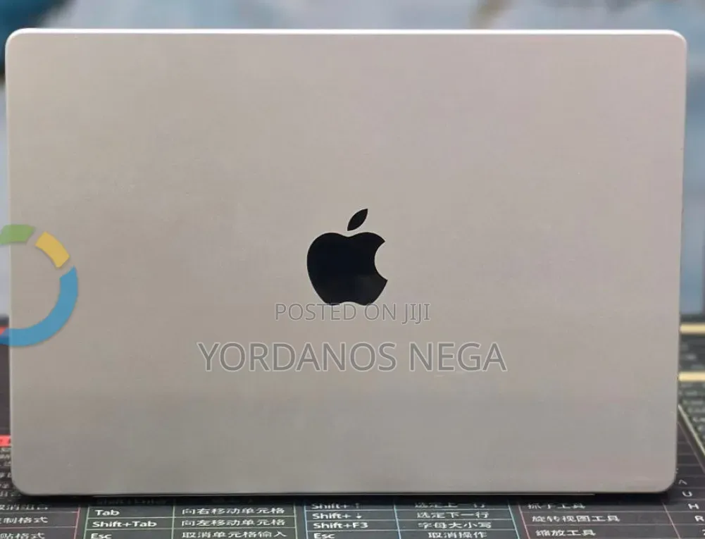 New Laptop Apple MacBook Pro 2021 M1 16GB Apple M1 Pro SSD 1T