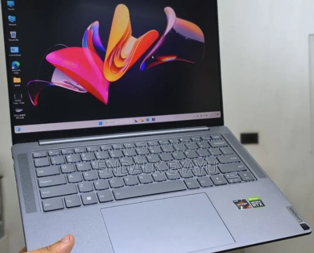New Laptop Lenovo Yoga 2 16GB AMD Ryzen 7 SSD 512GB