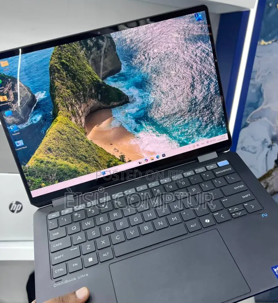 New Laptop HP OmniBook Ultra Flip 14" 32GB Intel Core Ultra 7 SSD 1T