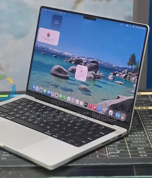 New Laptop Apple MacBook Pro 2021 M1 16GB Apple M1 Pro SSD 1T