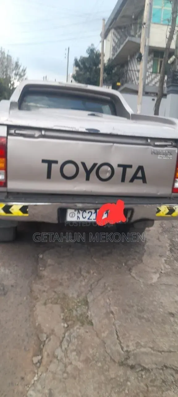 Toyota Hilux 2008 Silver